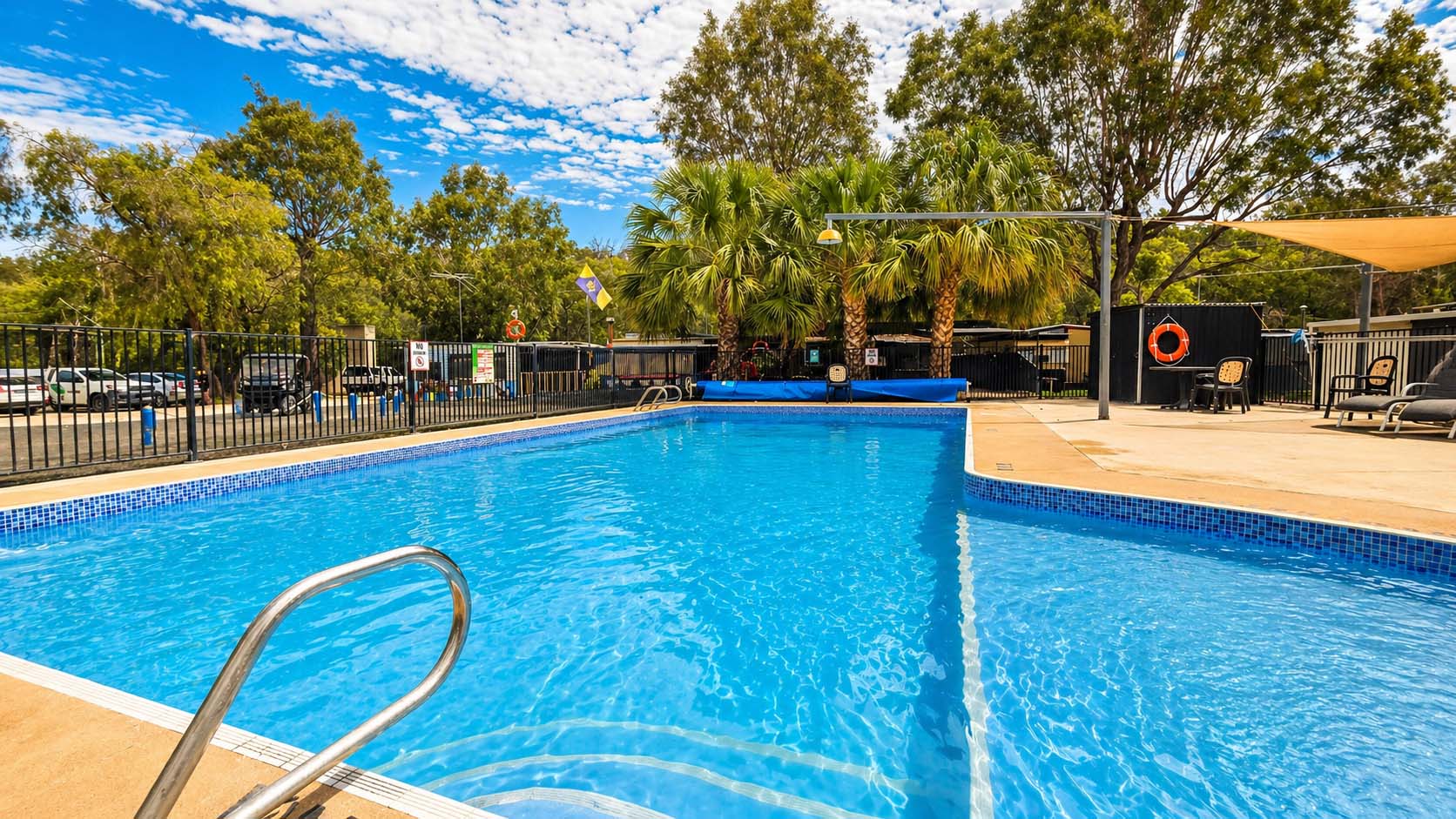 Pool Pool